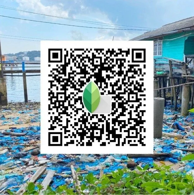 Bright vibrant snapseed qr code