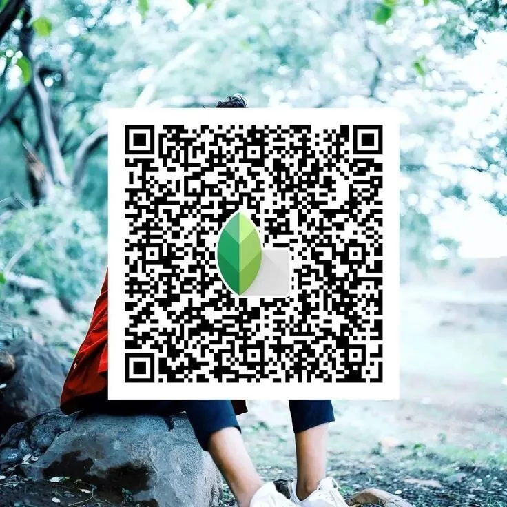 Bright vibrant snapseed qr code