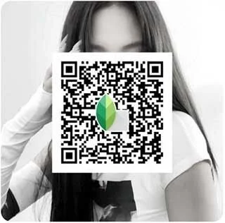 Moody black & white snapseed qr code