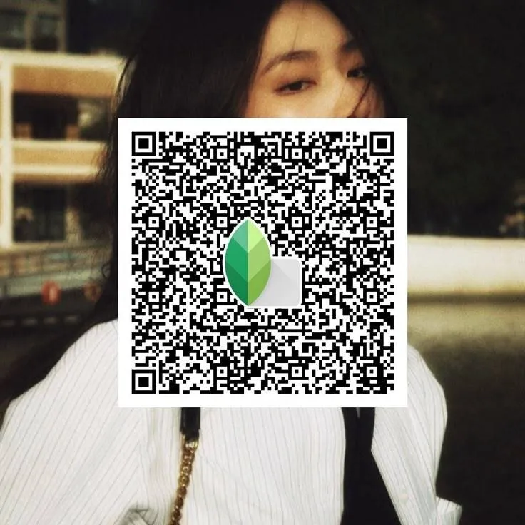 Snapseed-QR-Codes-Face-Smooth