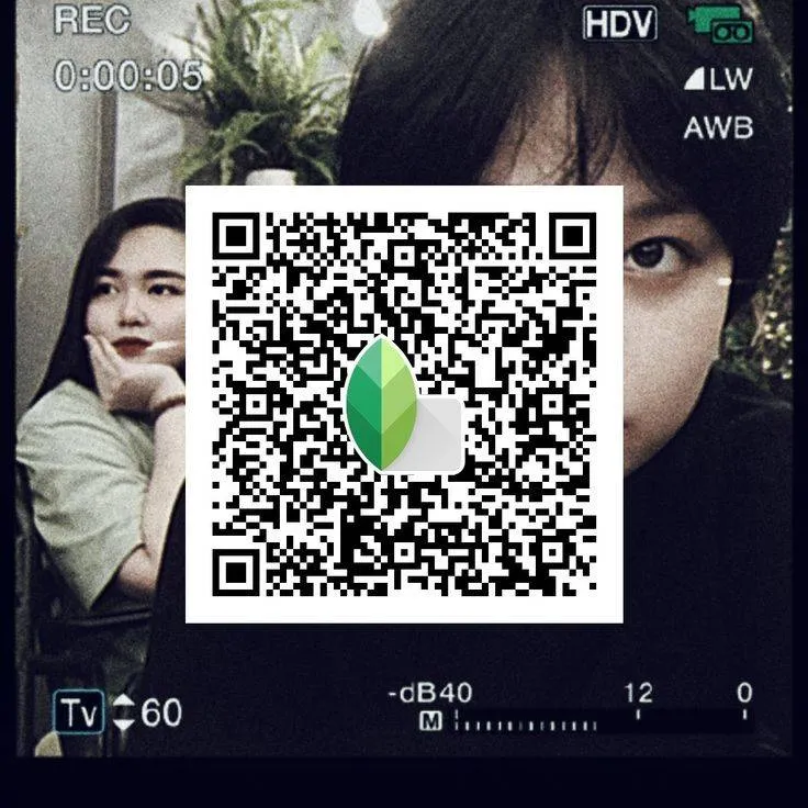 Snapseed-QR-Codes-Face-Smooth