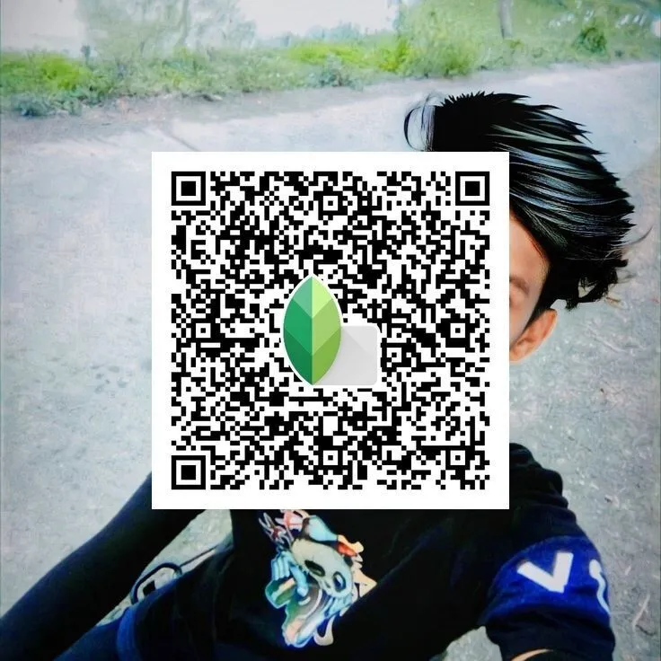 Snapseed-QR-Codes-Face-Smooth